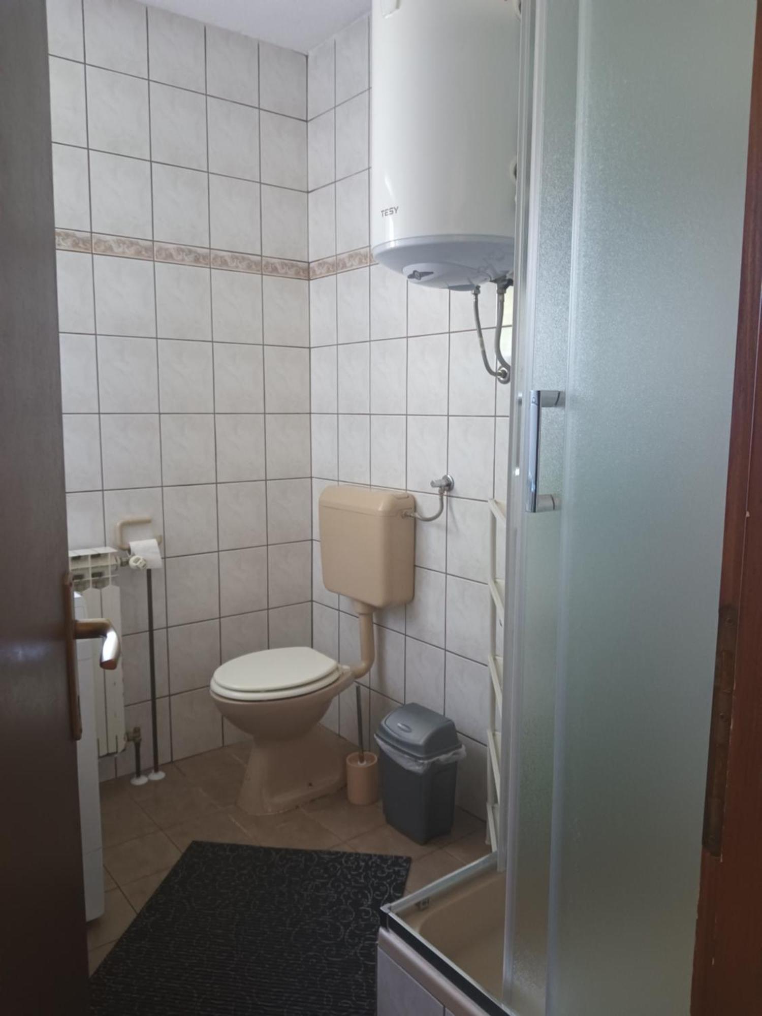 Matea Apartment Gospic Exterior photo
